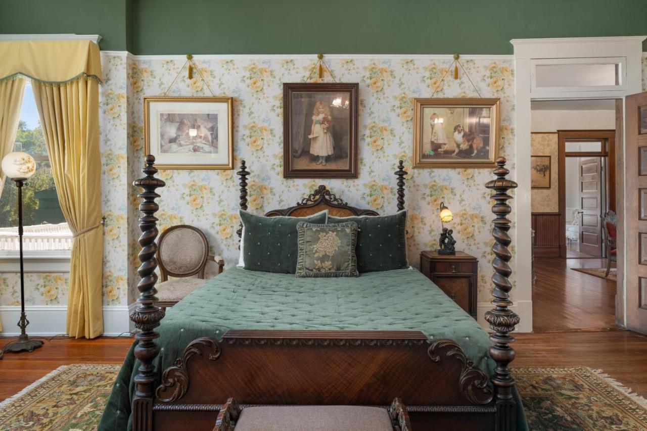 هاتييسبورغ Ross Mansion Bed & Breakfast المظهر الخارجي الصورة