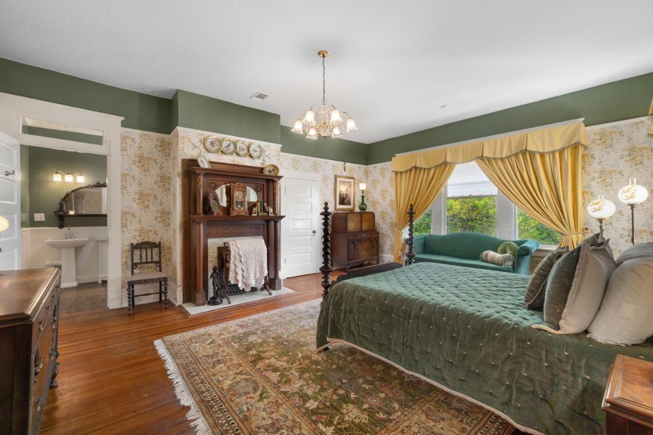 هاتييسبورغ Ross Mansion Bed & Breakfast المظهر الخارجي الصورة